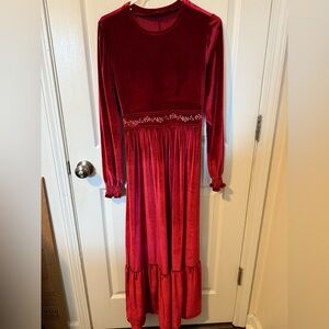 Vevet Maxi Dress W/Floral Trim On Waist Merlot No Tag  52” length 15” Pit To Pit